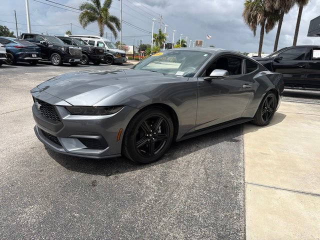 Used 2026 Ford Mustang Coupe RWD image 4