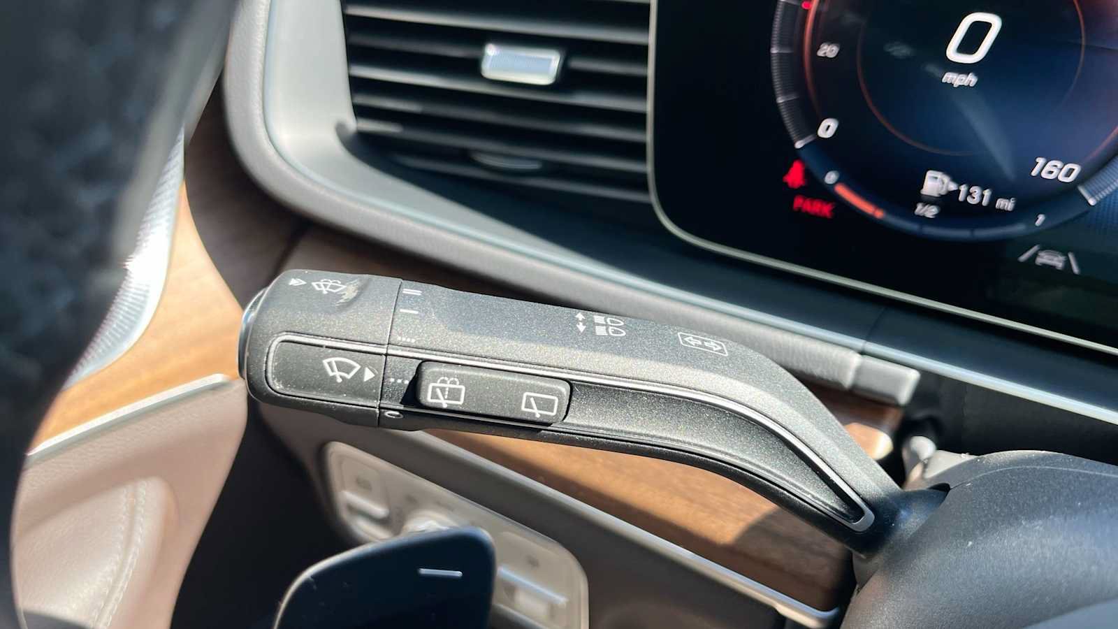 Certified 2020 Mercedes-Benz GLE 350 4MATIC image 42