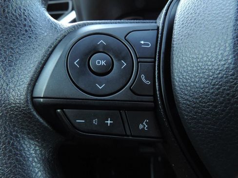 Used 2023 Toyota RAV4 LE FWD image 27