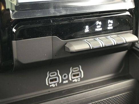 Used 2026 RAM 1500 Laramie w/ Night Edition AWD/4WD image 21