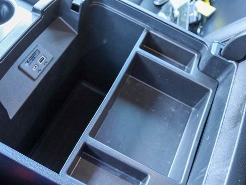 Used 2021 Chevrolet Tahoe Z71 w/ Rear Media and Nav Package image 26