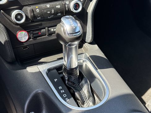 Used 2023 Ford Mustang Coupe RWD image 27