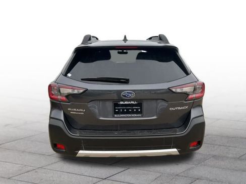 Used 2025 Subaru Outback Limited image 5