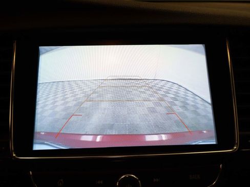 Used 2020 Buick Encore Preferred image 11