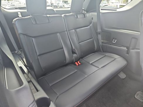 New 2026 Ford Explorer ST-Line image 12