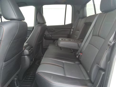 Used 2024 Honda Ridgeline TrailSport image 8