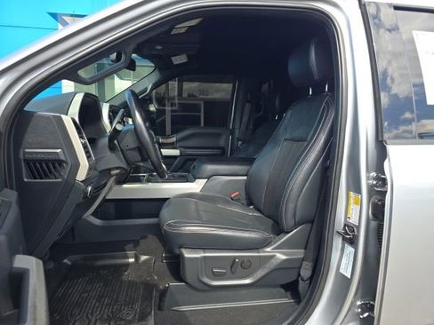 Used 2022 Ford F250 Lariat image 9