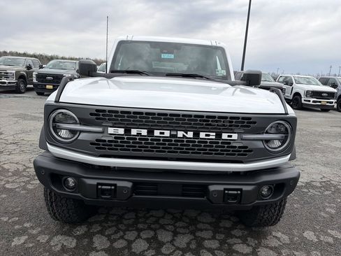 New 2026 Ford Bronco Badlands AWD/4WD image 2