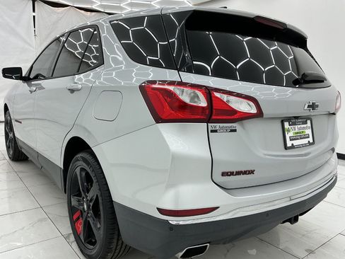 Used 2019 Chevrolet Equinox LT FWD image 9