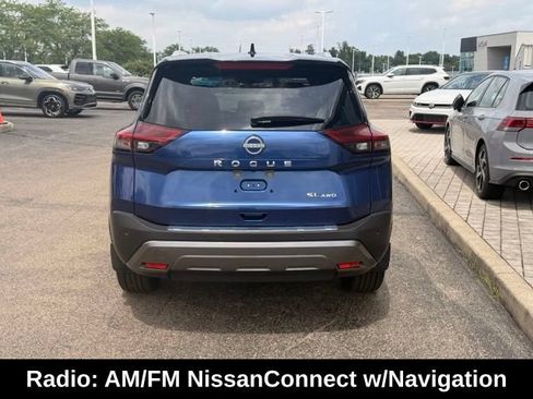 Used 2023 Nissan Rogue SL w/ SL Premium Package AWD/4WD image 4