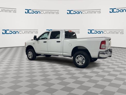 Used 2024 RAM 3500 Tradesman w/ Chrome Appearance Group AWD/4WD image 6