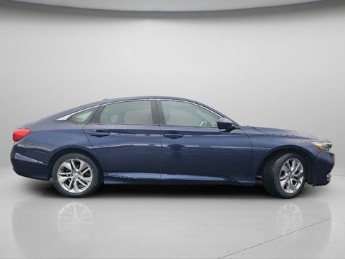 Used 2019 Honda Accord LX image 24