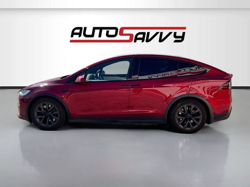 Used 2023 Tesla Model X AWD/4WD image 4