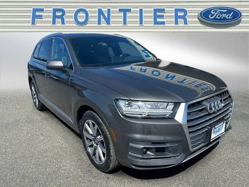 Used 2018 Audi Q7 3.0T Premium Plus w/ Premium Plus Package AWD/4WD image 8
