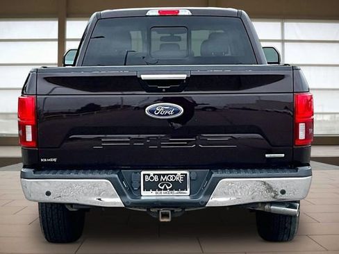 Used 2018 Ford F150 Lariat w/ Equipment Group 502A Luxury AWD/4WD image 4