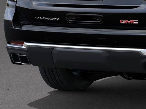 New 2026 GMC Yukon Denali w/ Denali Reserve Package AWD/4WD image 14