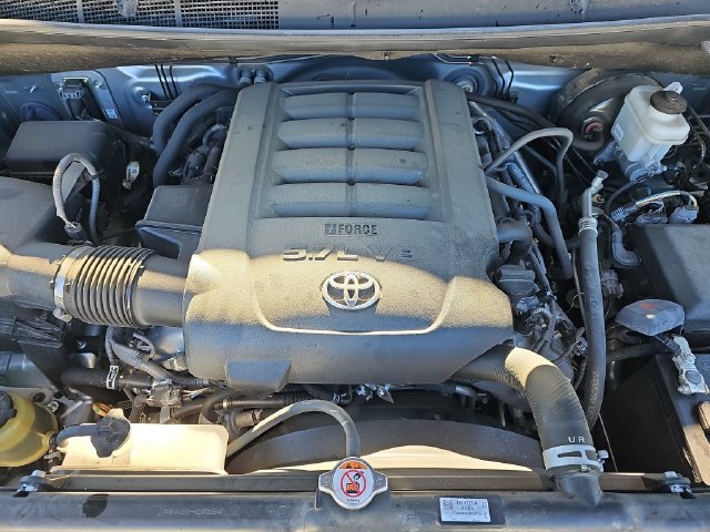 Used 2020 Toyota Tundra SR5 w/ SR5 Upgrade Package RWD image 31