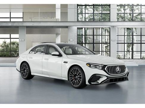 New 2026 Mercedes-Benz E 53 AMG e 4MATIC Sedan image 11