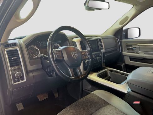 Used 2019 RAM 1500 Classic Warlock AWD/4WD image 9