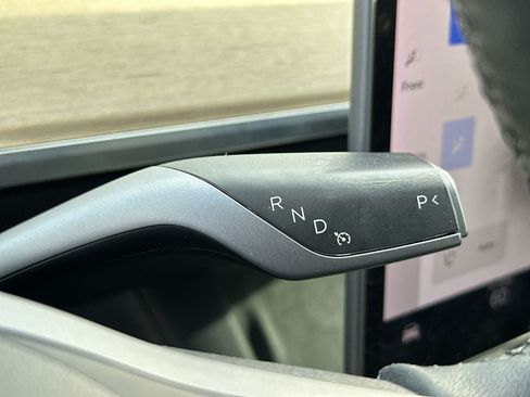 Used 2021 Tesla Model 3 Standard Range Plus RWD image 18