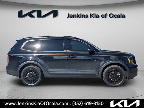 Used 2025 Kia Telluride EX X-Line AWD/4WD image 2