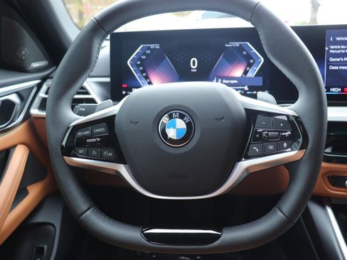 Certified 2025 BMW 430i w/ Premium Package image 31