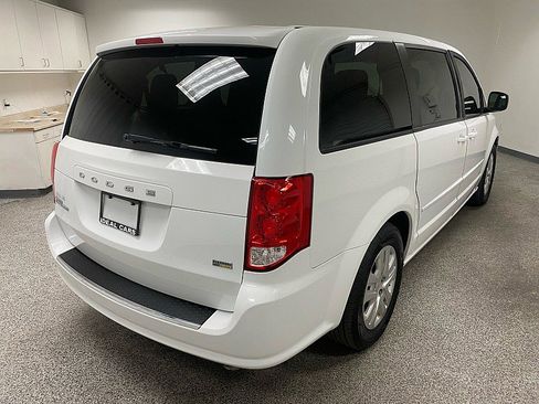 Used 2016 Dodge Grand Caravan SE w/ Quick Order Package 29E SE image 5
