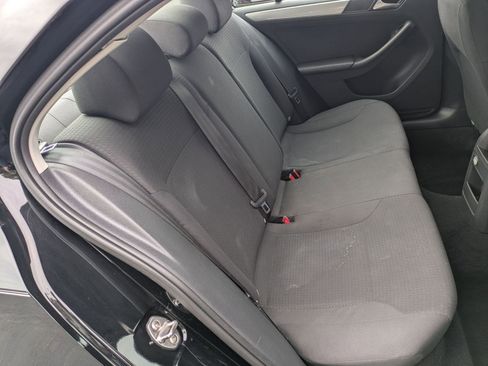 Used 2015 Volkswagen Jetta SE image 22