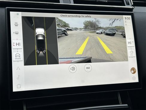 Used 2025 Land Rover Range Rover Velar Dynamic SE image 34