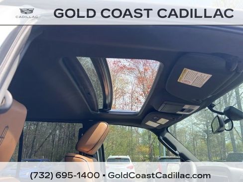 Used 2011 Lincoln Navigator 4WD w/ 101A Rapid Spec Order Code image 8