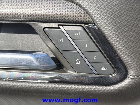 Used 2023 Chevrolet Silverado 1500 ZR2 w/ ZR2 Bison Edition image 18