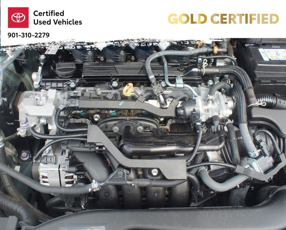 Used 2025 Toyota Corolla LE FWD image 25