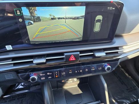 New 2026 Kia Sportage EX image 12