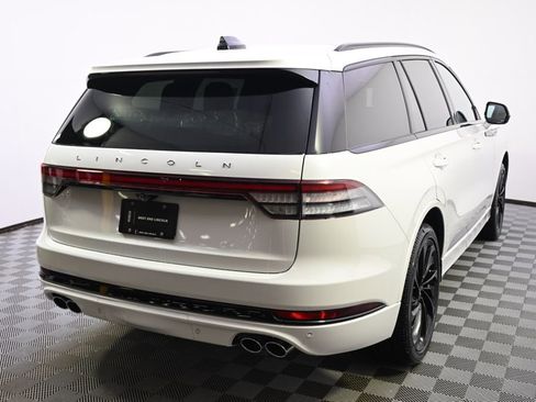 New 2026 Lincoln Aviator Reserve w/ Jet Appearance Package AWD/4WD image 6