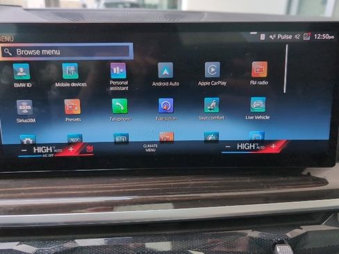 Used 2023 BMW X7 xDrive40i image 16