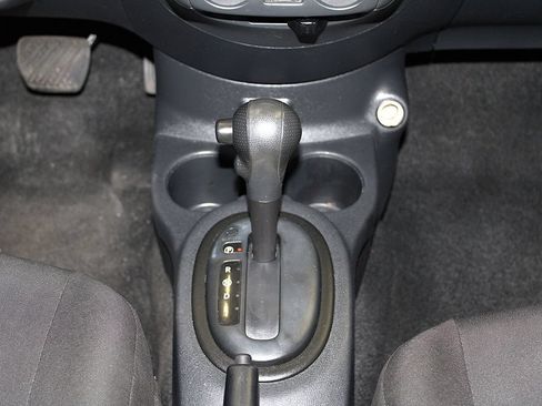 Used 2019 Nissan Versa S Plus FWD image 17