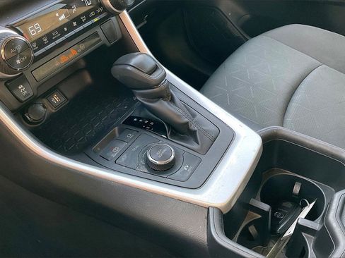 Used 2024 Toyota RAV4 XLE image 27