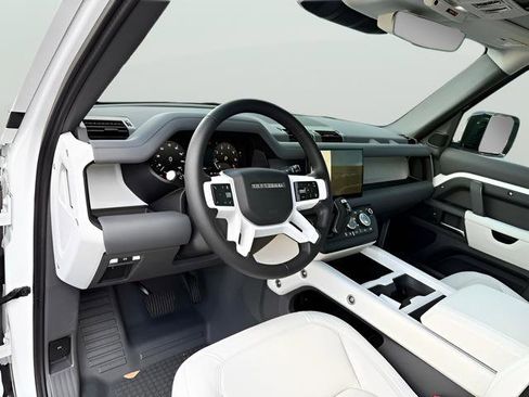Certified 2025 Land Rover Defender 110 S image 17