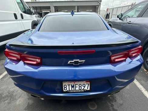 Used 2021 Chevrolet Camaro LT RWD image 6