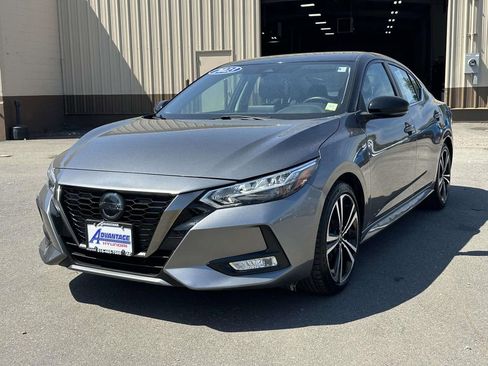 Used 2023 Nissan Sentra SR w/ Trunk Package FWD image 8