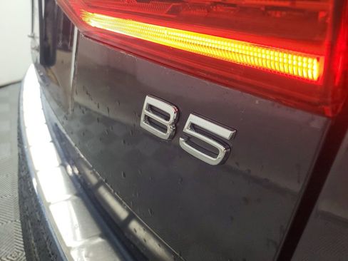 Used 2023 Volvo XC60 B5 Core w/ Climate Package image 9