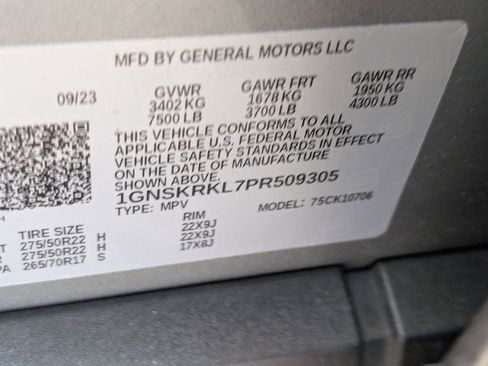 Used 2023 Chevrolet Tahoe RST w/ Sport Performance Package image 28