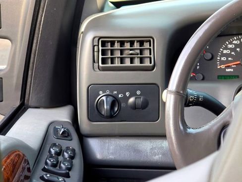 Used 2002 Ford F350 4x4 Crew Cab Super Duty image 15