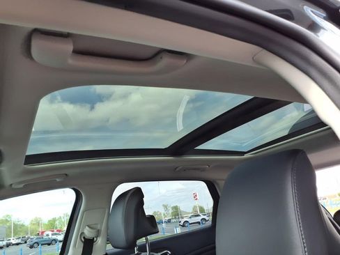 Used 2025 Kia Sportage SX FWD image 26