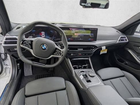 Used 2026 BMW 330i Sedan w/ Premium Package RWD image 15