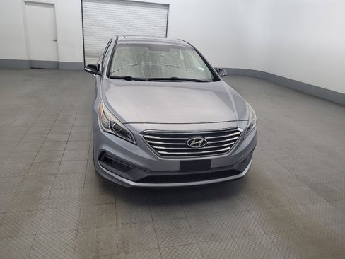 Used 2017 Hyundai Sonata Limited w/ Tech Package 03 FWD image 14