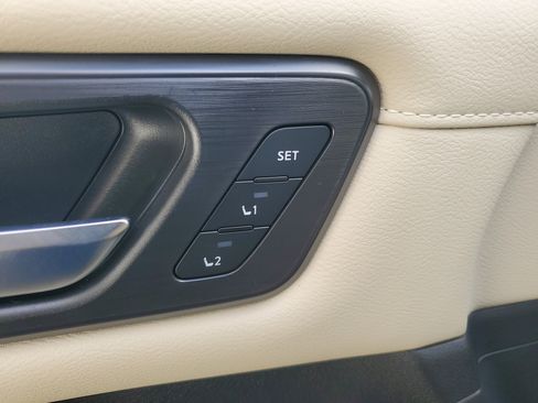 New 2026 Nissan Armada Platinum image 17