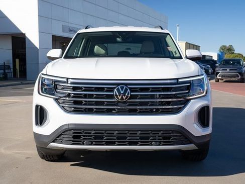 New 2026 Volkswagen Atlas SE image 9