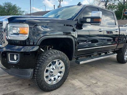 Used 2016 GMC Sierra 2500 Denali w/ Duramax Plus Package