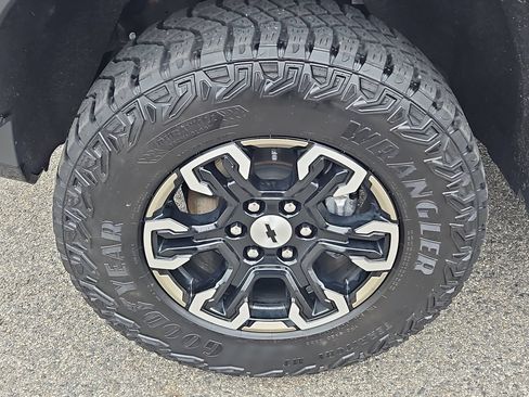 Certified 2024 Chevrolet Silverado 1500 ZR2 w/ Technology Package AWD/4WD image 7